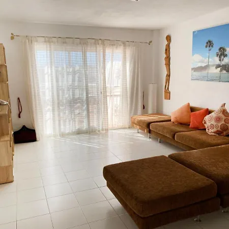 2 Bedroom Apartment, 2 Pools, Large Balcony, All Amenities * Callao Salvaje